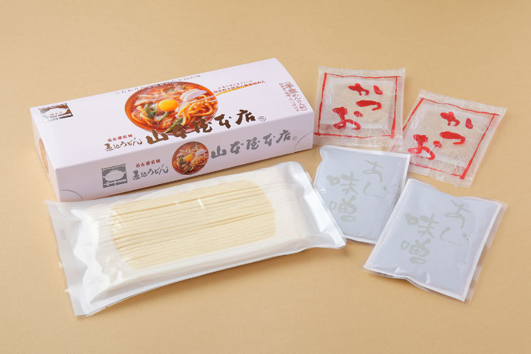 半生めん 味噌煮込うどん