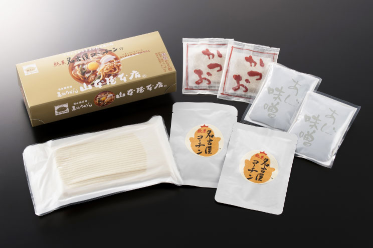 純系名古屋コーチン付き 半生めん 味噌煮込うどん