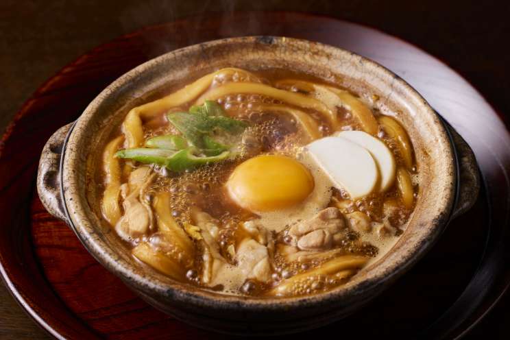 親子（かしわ）入り味噌煮込うどん