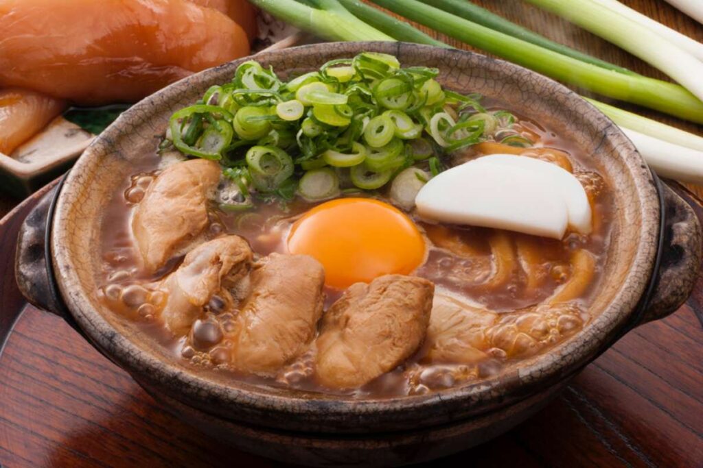 味噌漬けささみと九条ネギ味噌煮込うどん